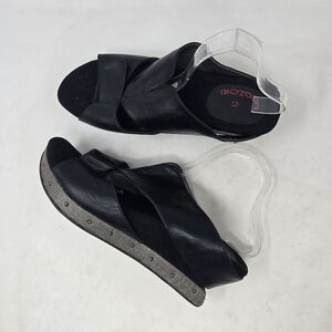 Modzori Black Wedge Open Toe Sandals Women's Size 12